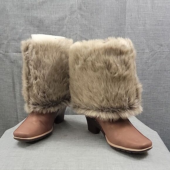 Timberland Baychester Boots NWOT - Women's Fur, Fold Down, Brown Leather 7M READ - Picture 1 of 10